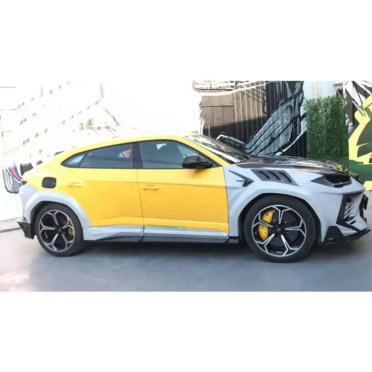 Комплект из углеродного волокна подходит для Lamborghini URUS Half