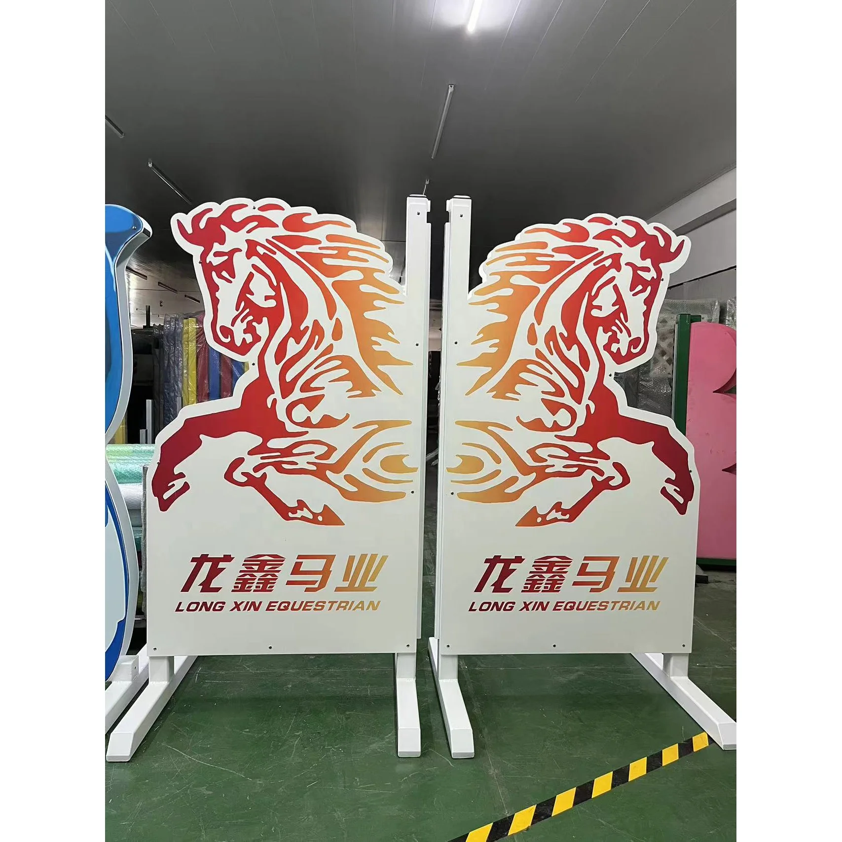 Supplier of Longine WorldCup Horse training jump aluminum jumping fence Portable Show Jump Wing Kits