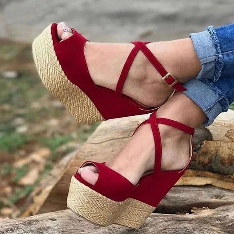 New Plus Size 35-42 Elegant Ladies Wedding Shoes Fashion Platform Wedges Heels Ankle Buckle Strap Peep Toe Womans Sandals Red