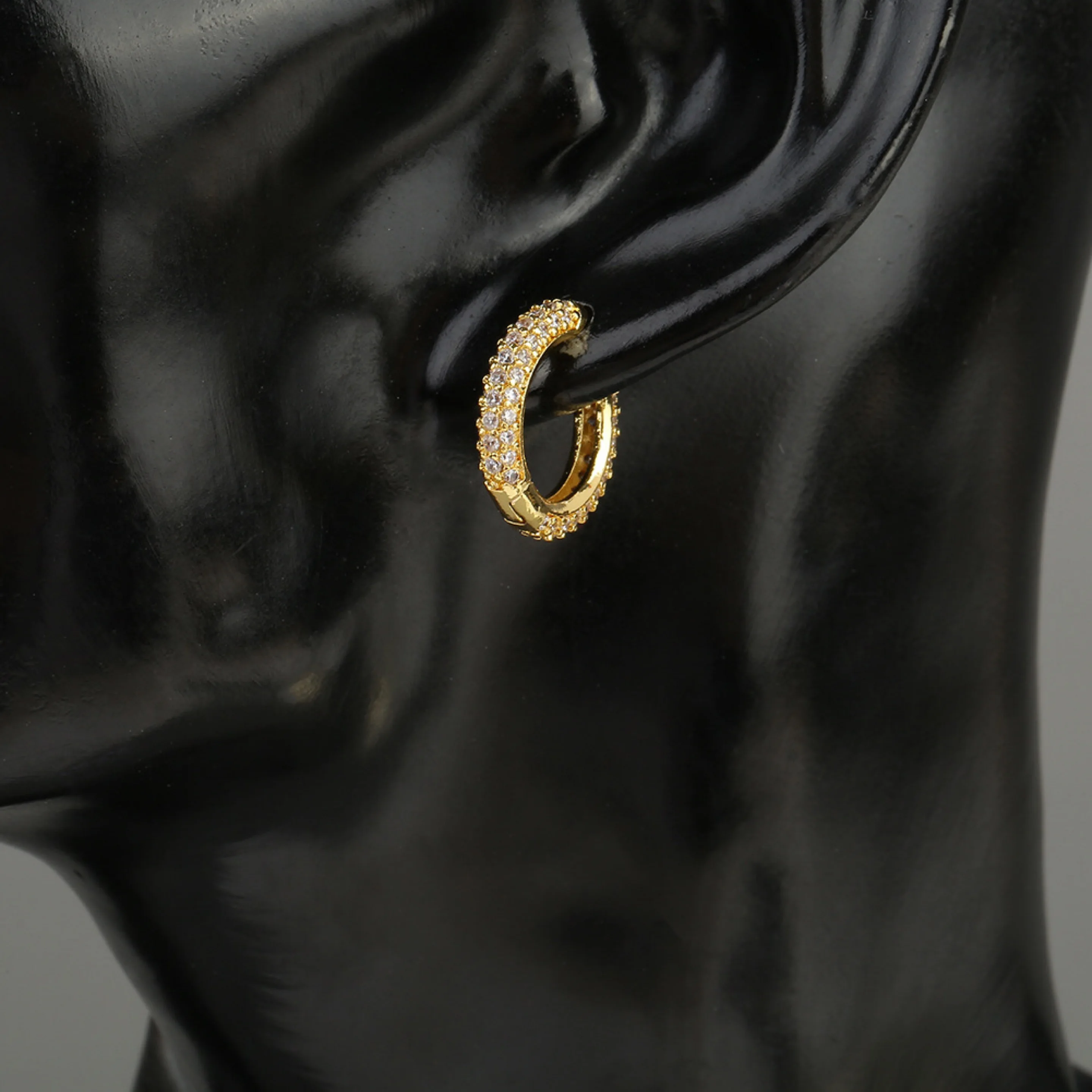 Fancy Hanging 16mm 18mm Zirconia Cartilage Earrings Ear Buckle Cool Girl Rainbow Boho Stud Upper Ear Earrings, Cuff Earrings