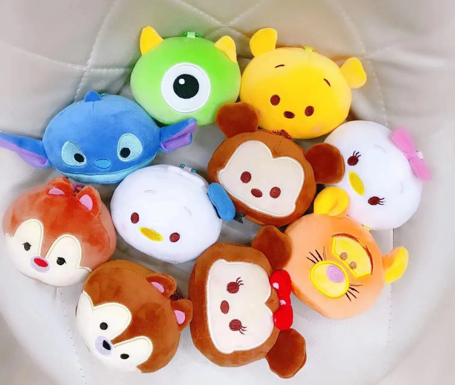 Hot Claw Machine Toys Stitching Winnies Mickeys Pendant Stuffed Plush Mix Stuffed Toys With Keyring Wholesale