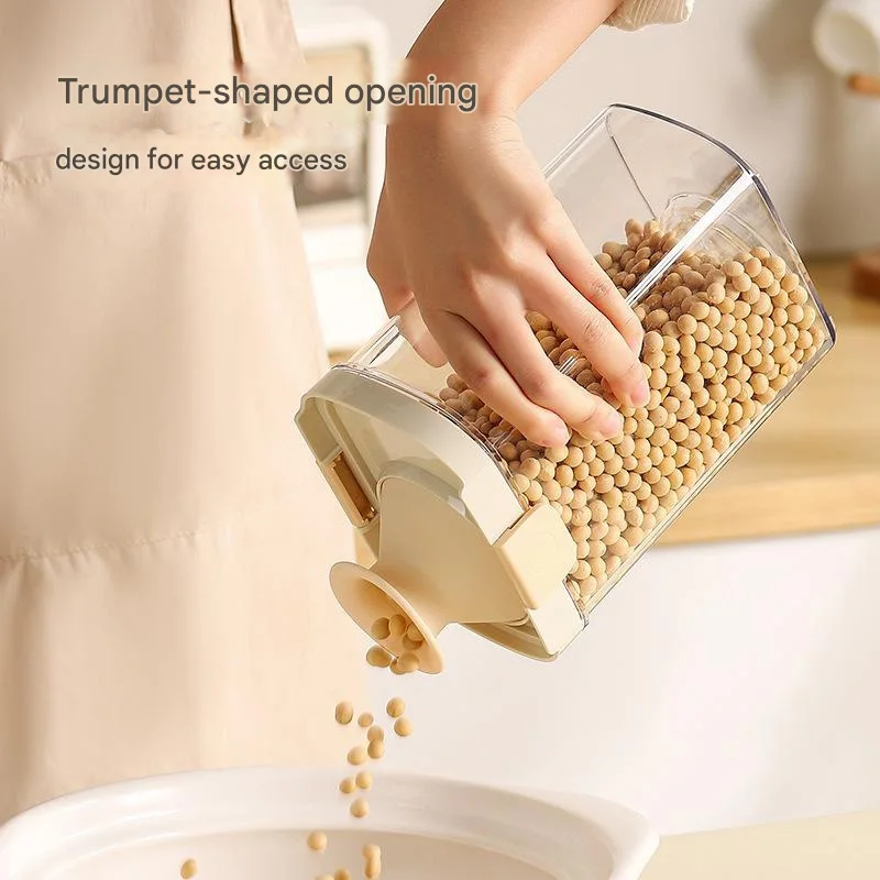 24 New Design Kitchen Food Storage  Stackable with Silicone Retractable Horn Opening Plastic Sealed Jar 700/1500/1900ml
