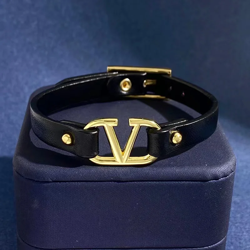 High Quality Women Men Unisex PU Leather Letter V Charm Designer Bracelet Jewelry Copper Bangles&Bracelet