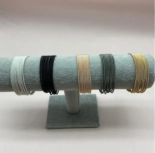 Personalized Wholesale Lucky Minimalist Colorful Stacking Stainless Steel Stretch Guitar String Bracelet