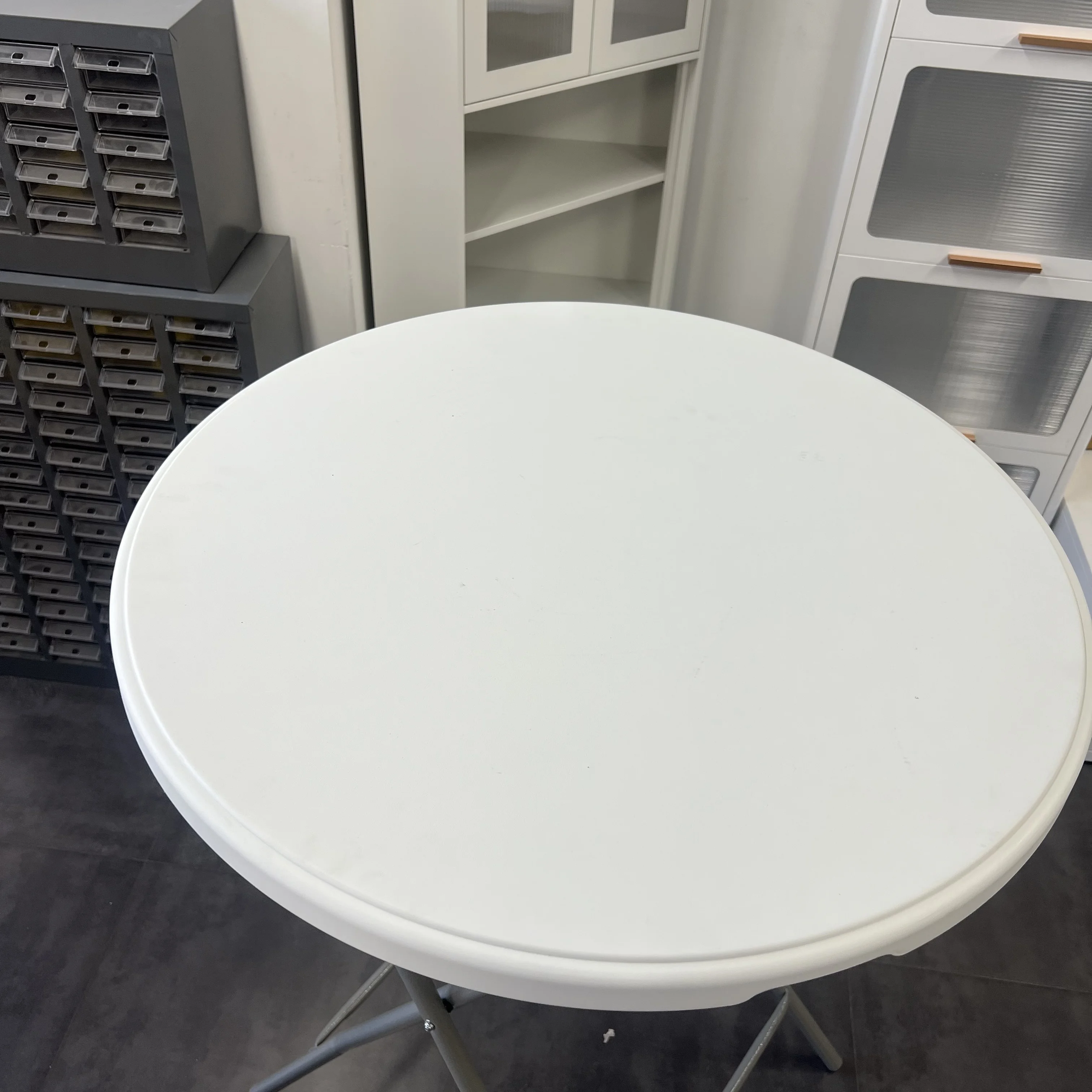 Outdoor Plastic Round Folding Table Steel Standings Hdpe High Top Bar Tables for Dining Rental Picnic