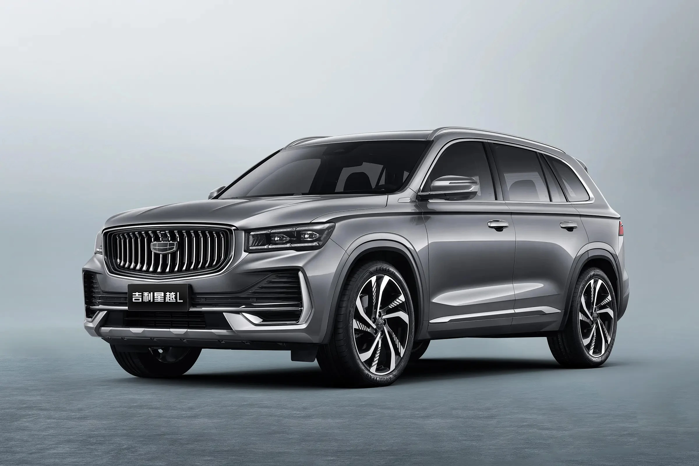 2024 Hot Selling Chinese Made High Quality Geely KX11 L Left Turn 5 Seater xing yue L Suv Gasoline Car