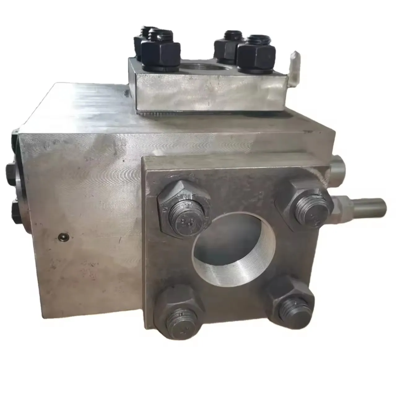 Non-standard equipment manufacturing Lifting mechanism Environmental protection dust removal equipment Dusting drum