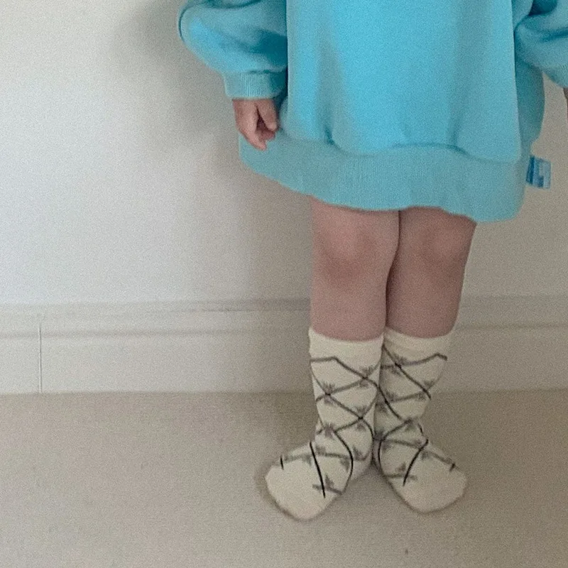 Free samples Autumn Middle Tube Checkered Baby Socks Cute Cartoon Bunny Baby Socks Flower Berry Baby Girl Socks