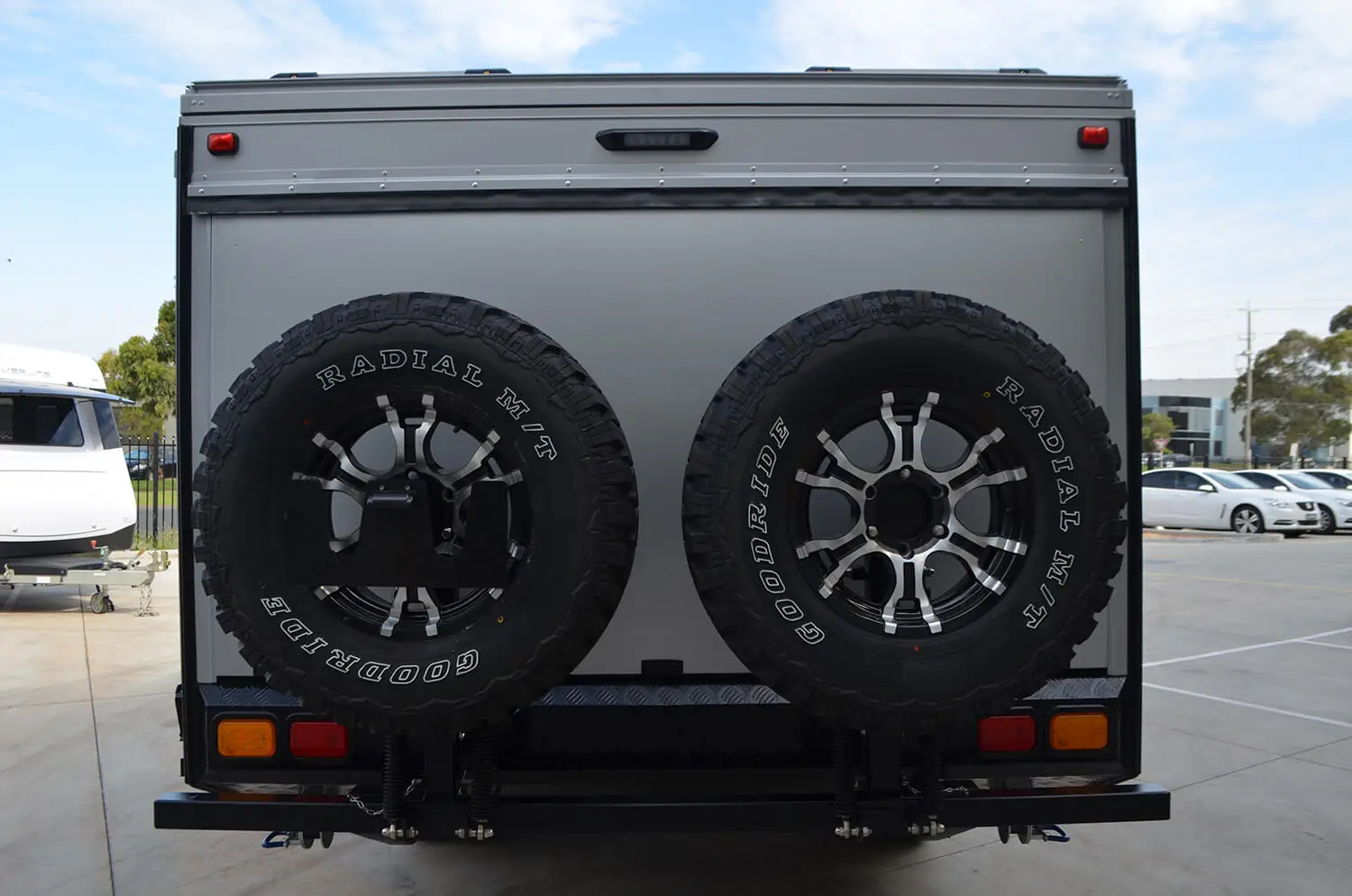 Australian Standard 15FT Pop Top Caravan Family Off Road Hybrid Camper Trailer with Bathroom