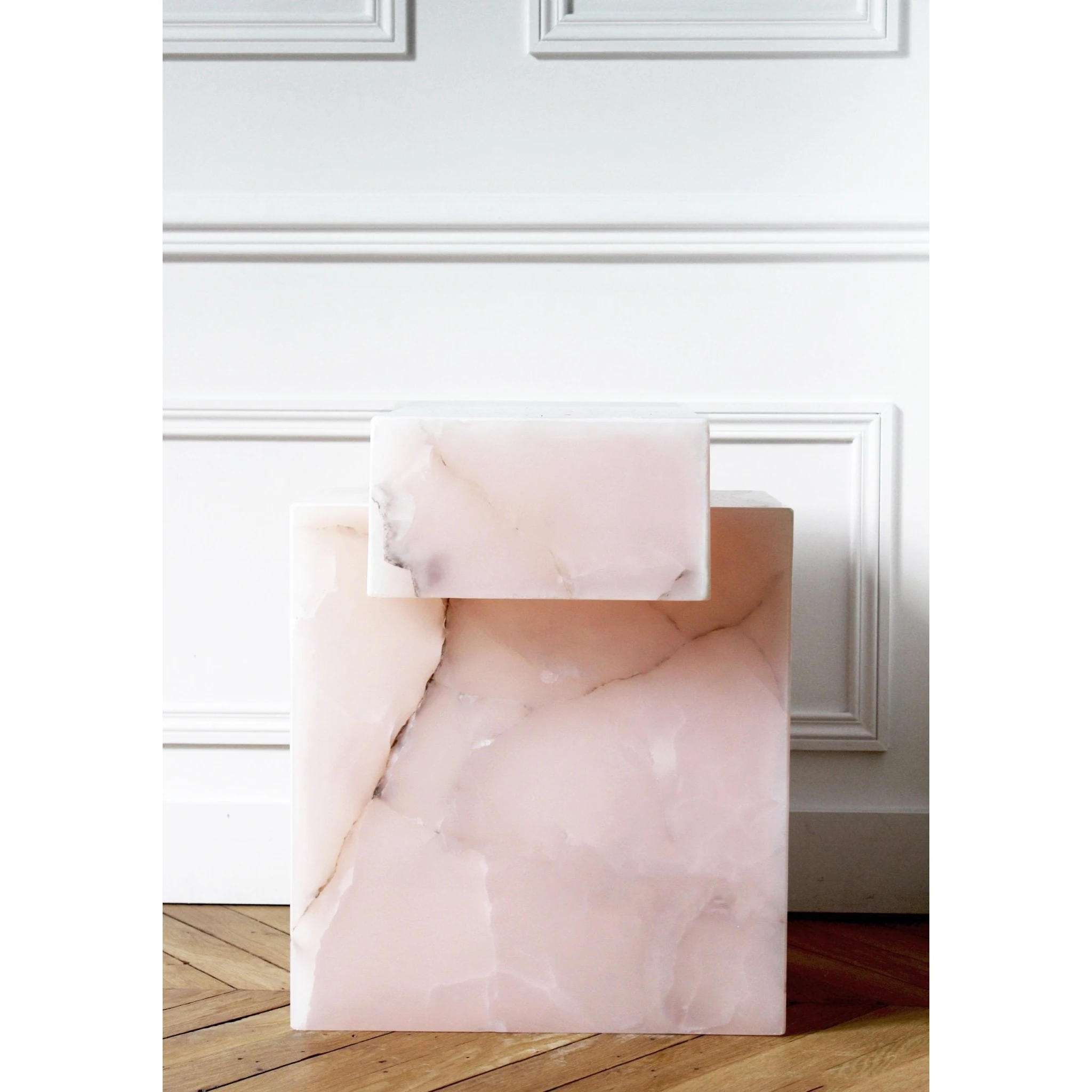 Luxury Stone Furniture Onyx Jade Marble Bed Side Table Cube Square Pedestal Display Stand Marble Plinth Pink Onyx Side Table