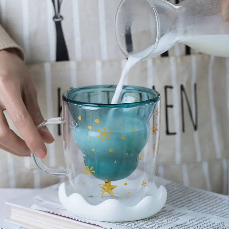 Christmas Gifts High Borosilicate Glass Christmas Tree Shaped Double Layer Glass Cup With Lid and Handle Beverage Milk Use