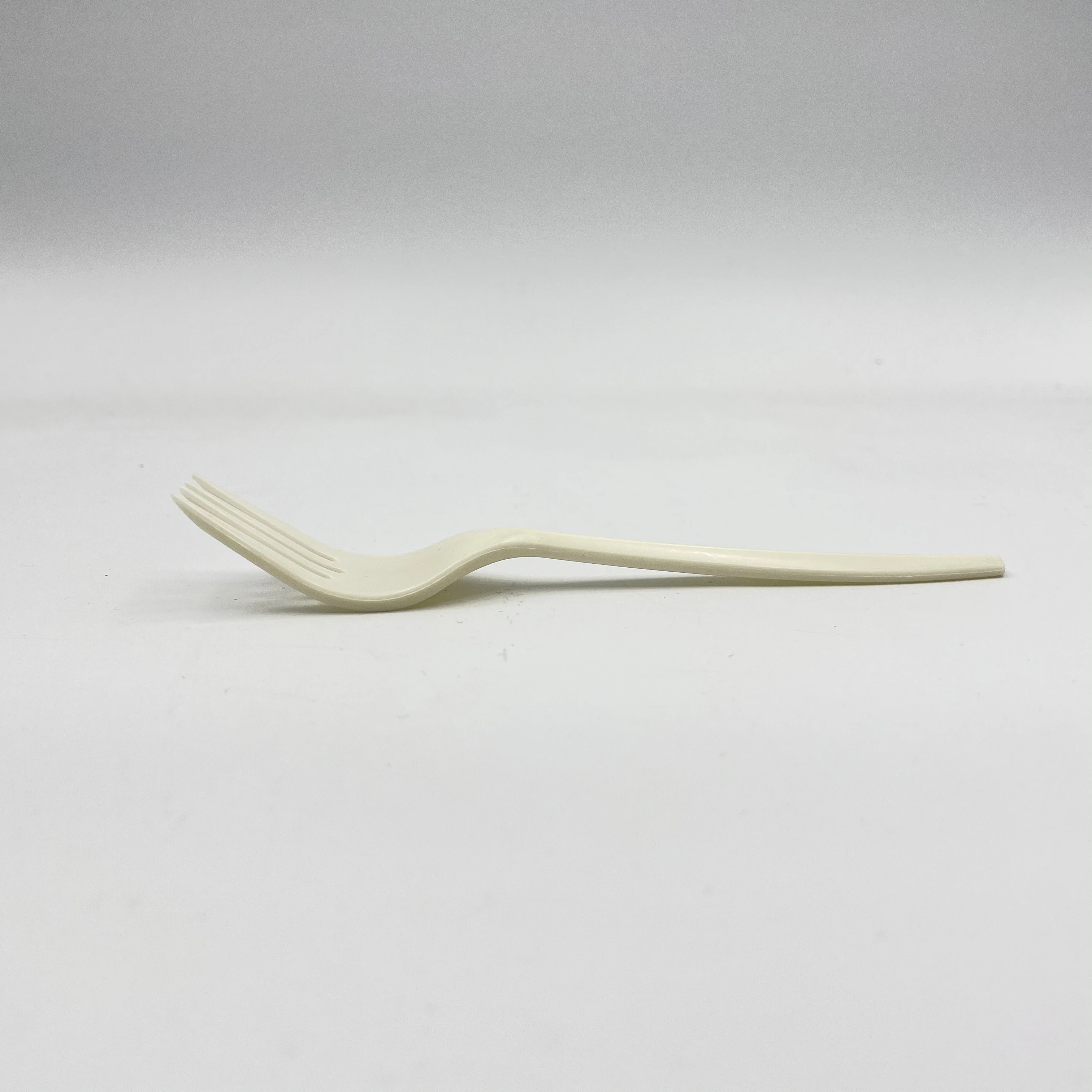 6.7' PSM Fork Compostable Durable Heatproof Eco-Friendly Disposable Cutlery for Restaurants and Catering