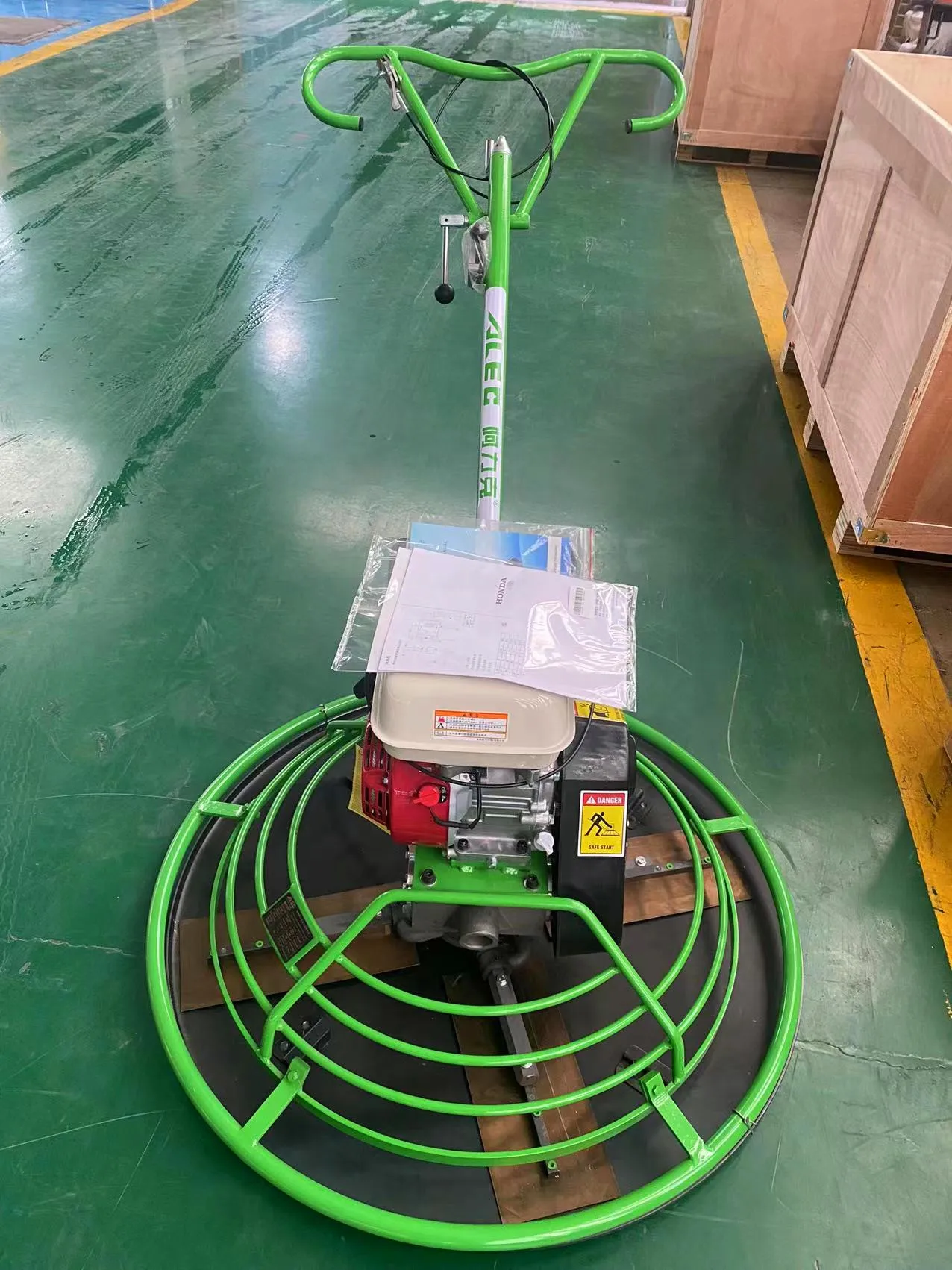 Construction Tools Mini 1000mm Working Diameter Heavy Type Gasoline Walk Behind Road Smoothing Finishing Concrete Power Trowel