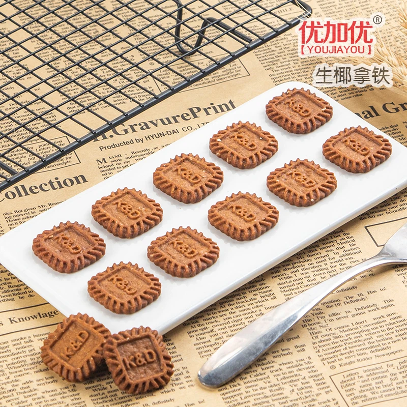 Cheap price Sweet club social crackers bag packaging cookies prince biscuits for Picnic