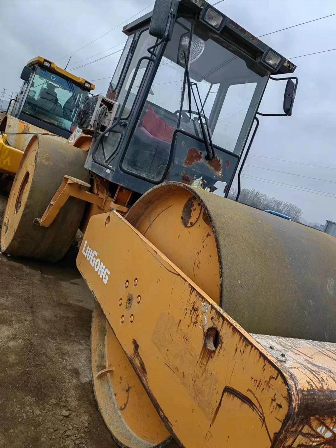 Вторая ручная строительная техника 22ton LIUGONG624 полный гидравлический Железный трехколесный дорожный каток с хорошим состоянием