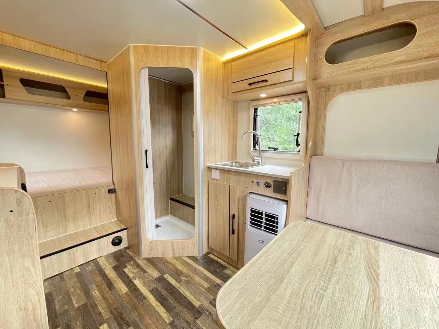 Professional 4x4 Travel Trailer Galvanized Sheet/Profile Structure Motorhome Touring Caravans Camping RV