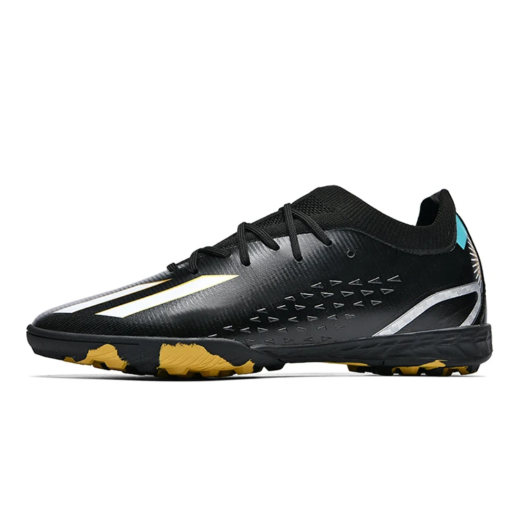 MT Custom Factory Wholesale OEM High Quality Professional Indoor Turf Sport Football Soccer Boots Futsal Shoes Mens