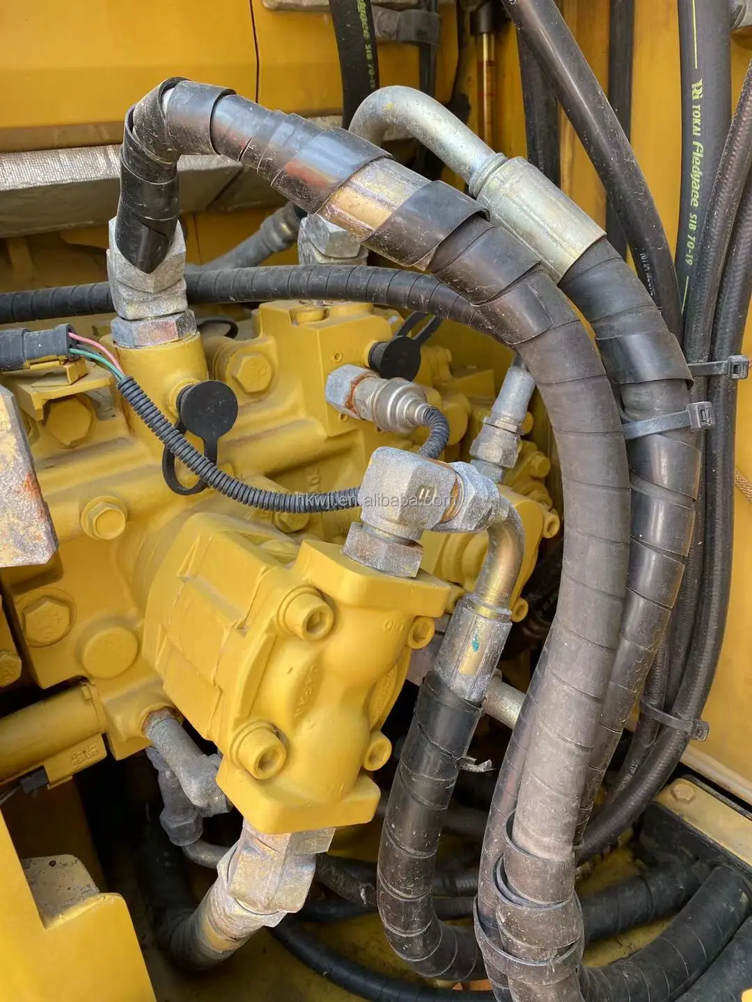Бывший в употреблении гусеничный экскаватор CAT313 хорошем состоянии по разумной цене для продажи/бывший Японский CAT 313