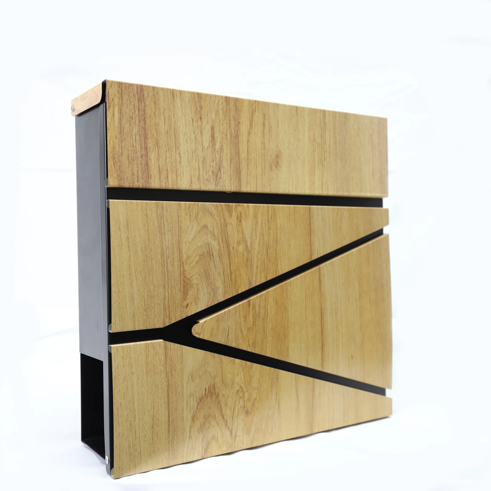 Light wood grain iron spray simple high quality outdoor mailbox with lock