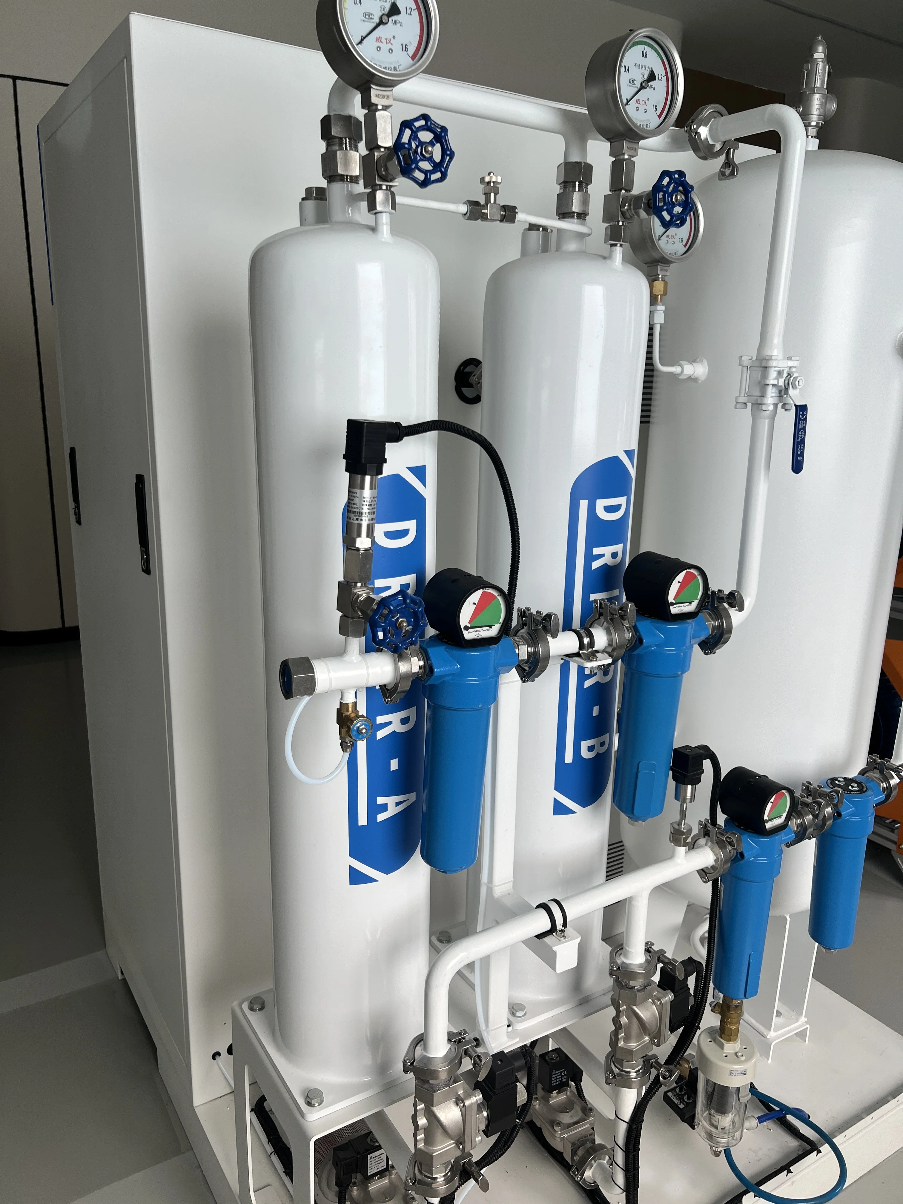 High quality wholesale Scroll type air compressor 7.5 KW oil free air compressor silent for clinic Dental air compressors