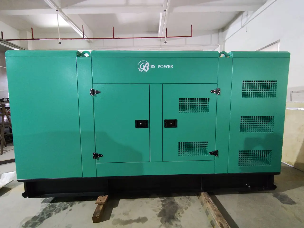 100 kVA diesel generator 3 PH 50HZ 60HZ powerfull  electric genset silent type soundproof canopy in Ecuador market