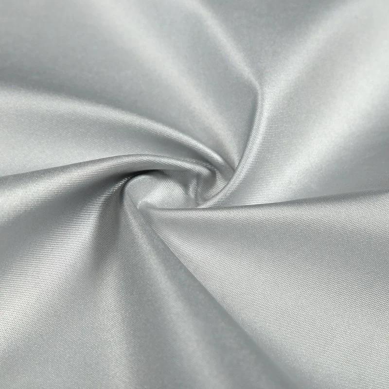 С серебряным покрытием водонепроницаемый и устойчивый к УФ 150D * 300D 100% полиэстер плюс флис композитный Оксфорд ткань