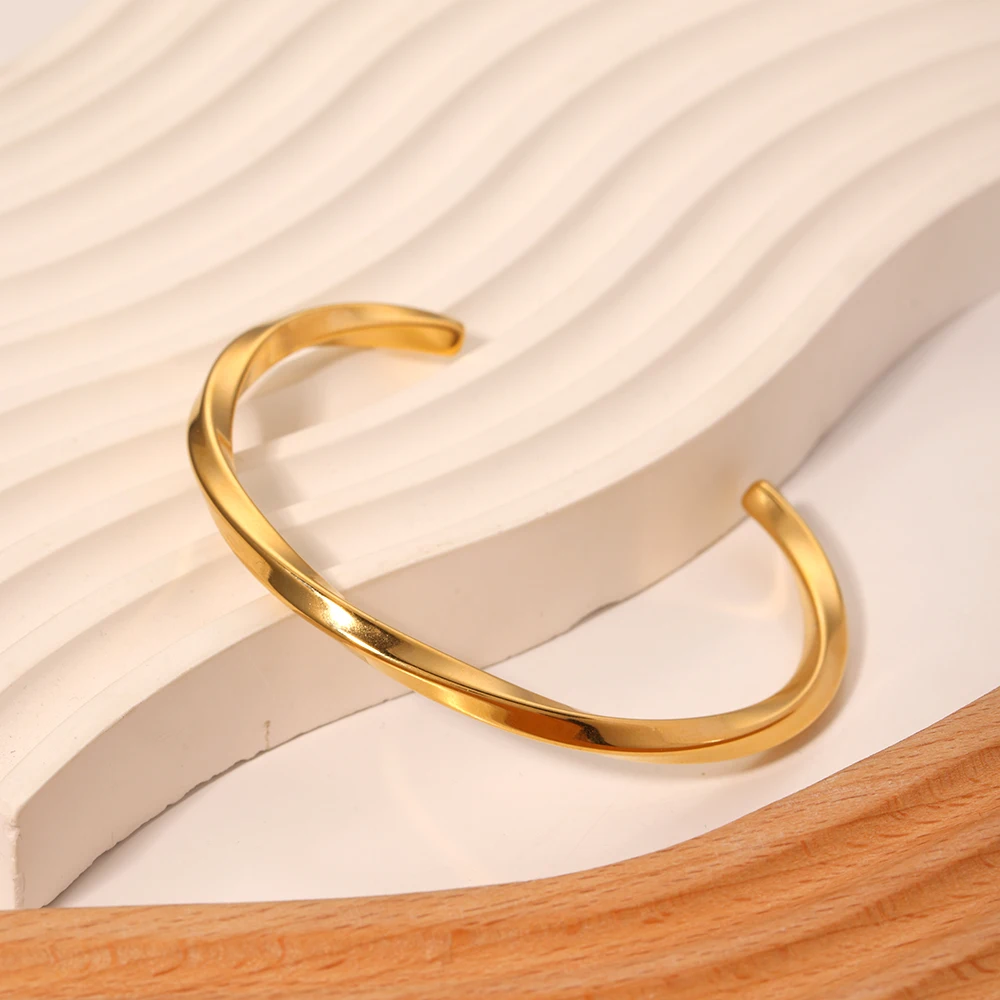 Minimalist Unisex Stainless Steel 18K Gold Plated Twisted Crescent Moon Irregular Wave Open Bangles