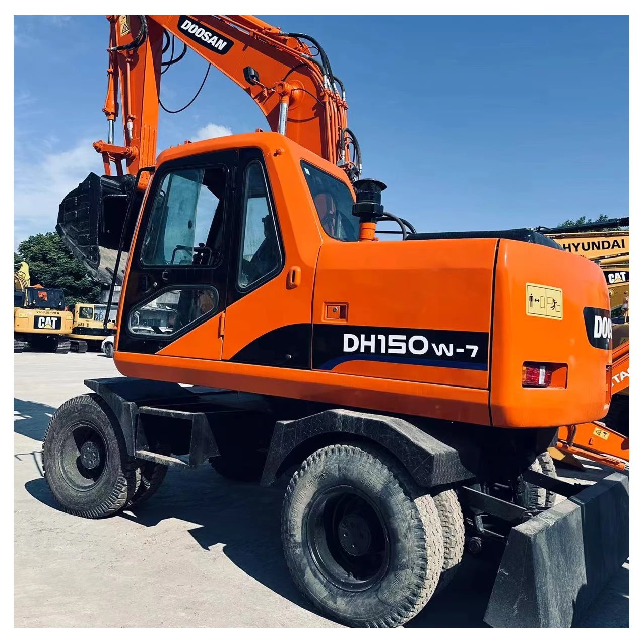Cheap Price Used Doosan Dh150W-7 Excavator Good Condition Machine for Digging