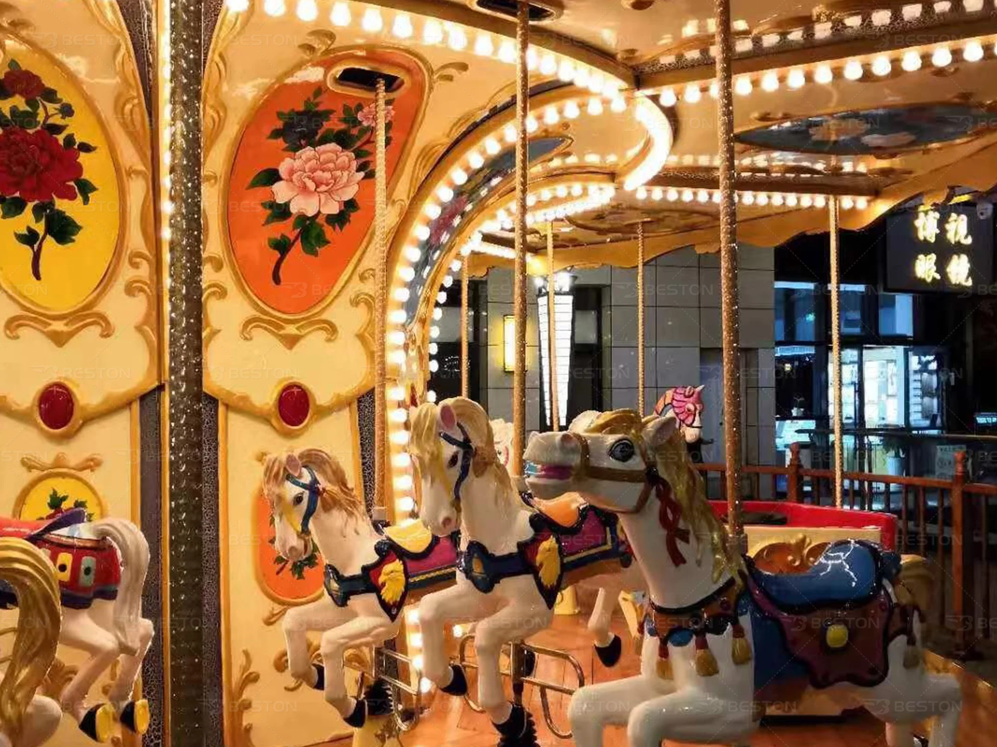Attractive Amusement Park Rides Christmas Carousel For Sale