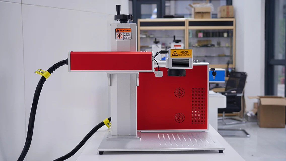 30w 50w 60w Split Desk Portable Type desktop laser marking machine for metal marking ring name tag aluminum copper silver gold