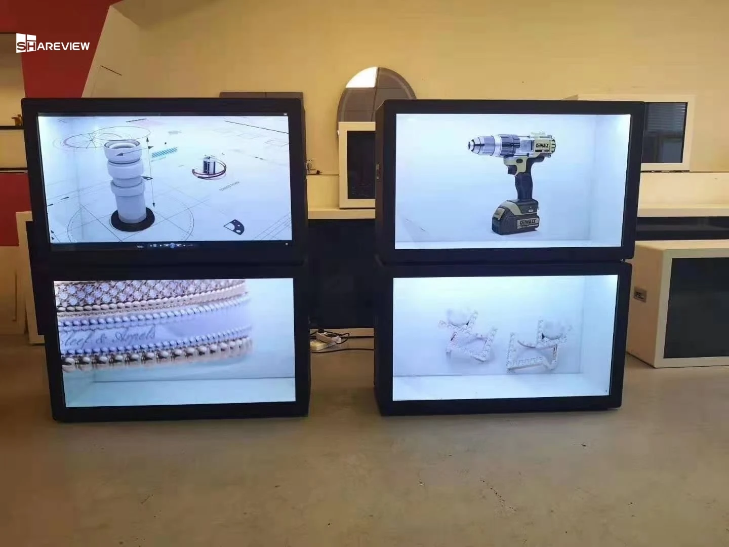 49-Inch Interactive 3D Hologram Box Touchscreen Real-Time Transparent LCD Showcase Infrared Digital Poster Projection Touch