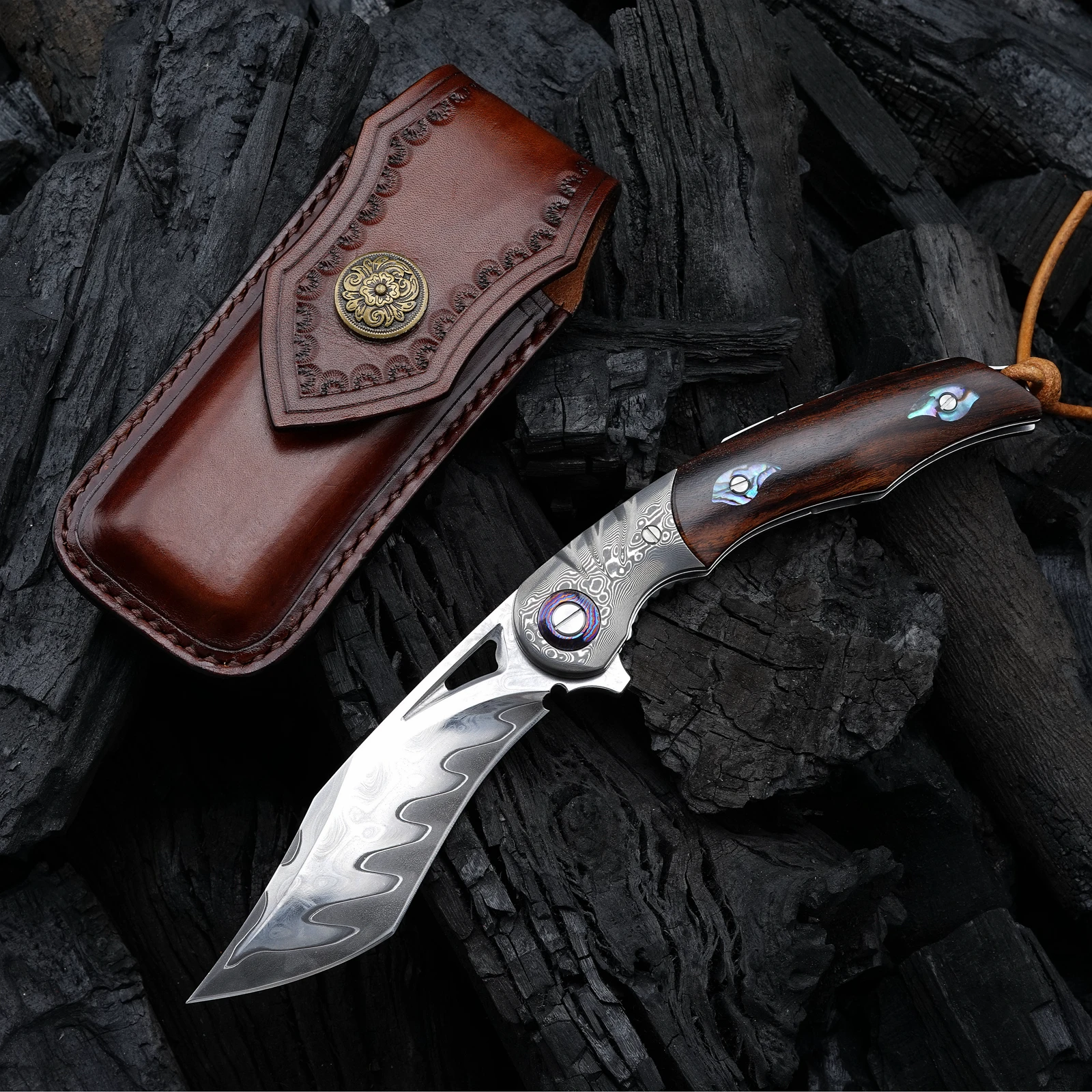Custom High End Pocket Hand Forged Triple Steel Desert Iron Wood Handle Folding Pocket Knife for Men with Clip Edc Knives