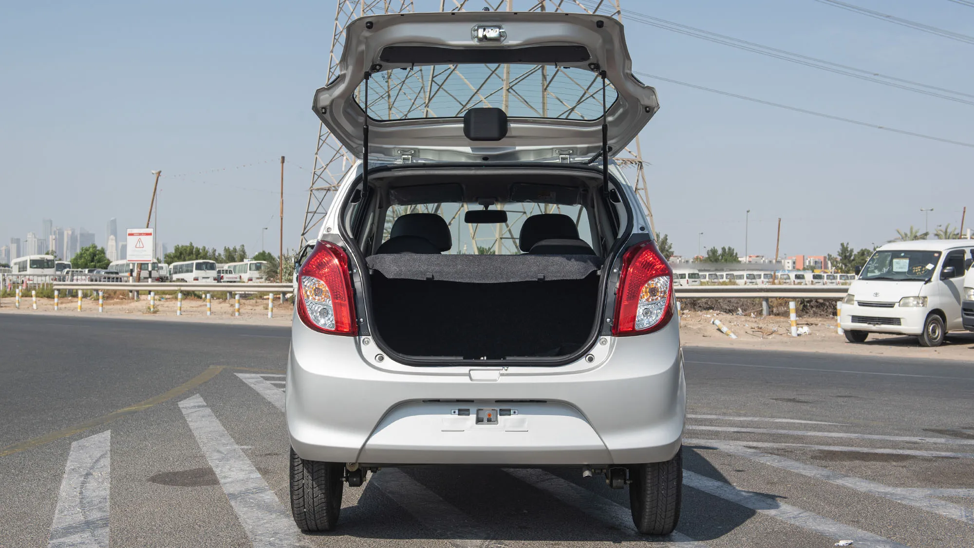 Аккуратно использованный 2019-2023 SUZUKI ALTO GLX MT 0 8 P 2024 автомобиль RHD/LHD готов к доставке до двери