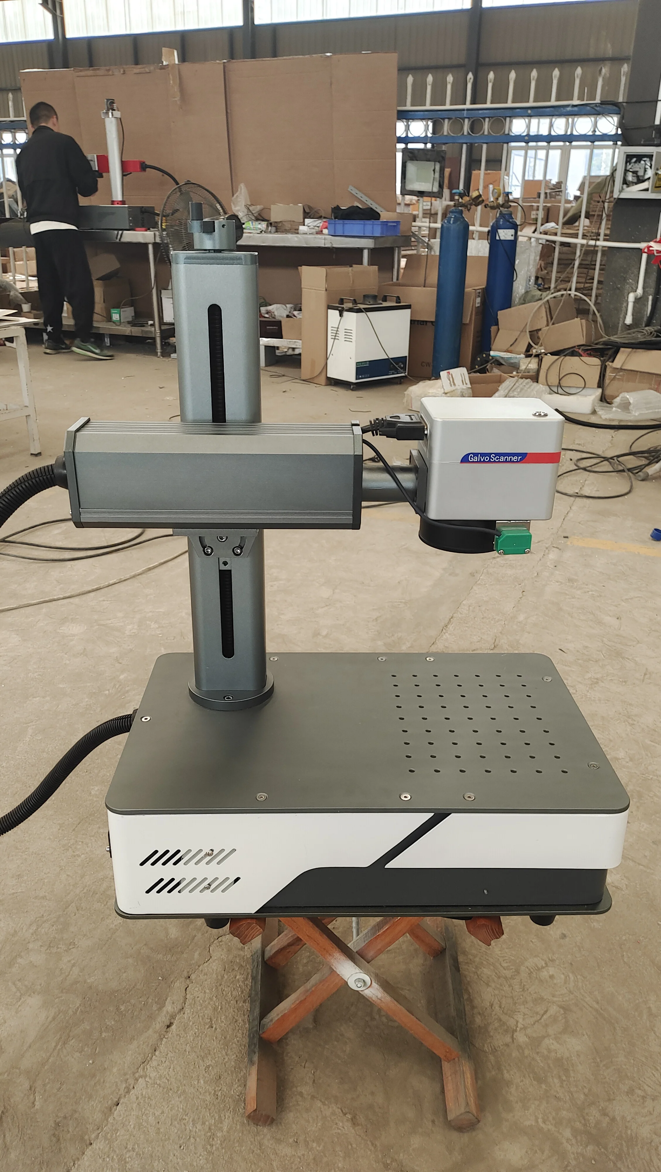 New Style 20/30/50w Small Business Machine Ideas Fiber Laser Cutting Machine Laser Marking Machine RAYCUS Laser Source 1set