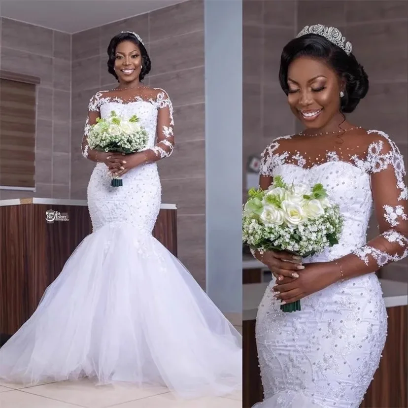 2024 African women Plus size illusion long sleeves lace fish tail mermaid robe Bridal Gowns wedding dresses