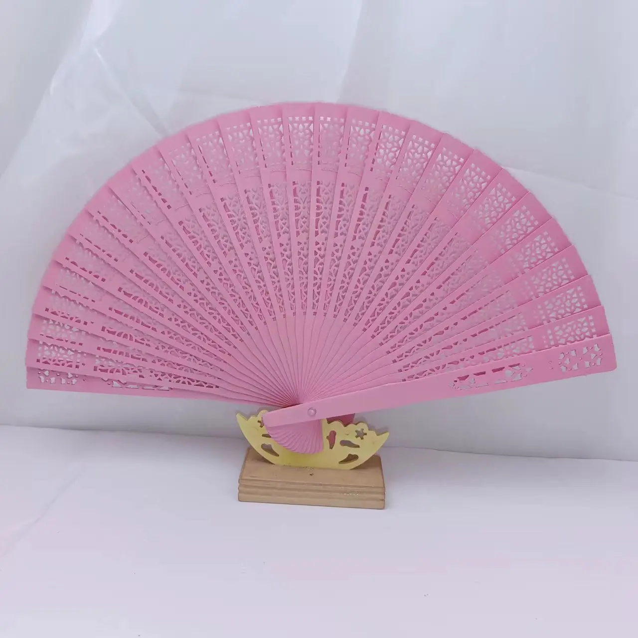 BSBH Bamboo Engraved Logo Hand Fan Gift Bag Wedding Party Favors Wedding Return Promotion Gift Bamboo Hand Fan
