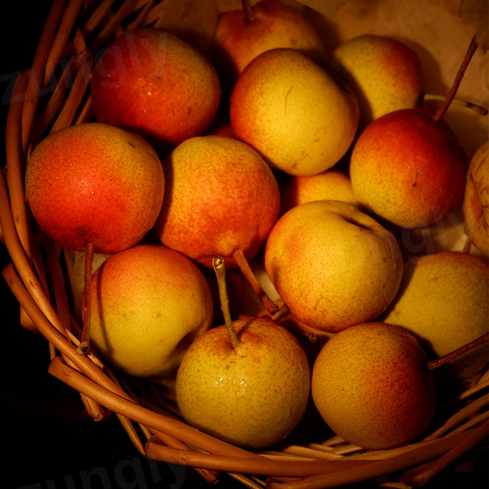 Sweet Crispy Small Red Snow Pear Fresh Fruit China Price