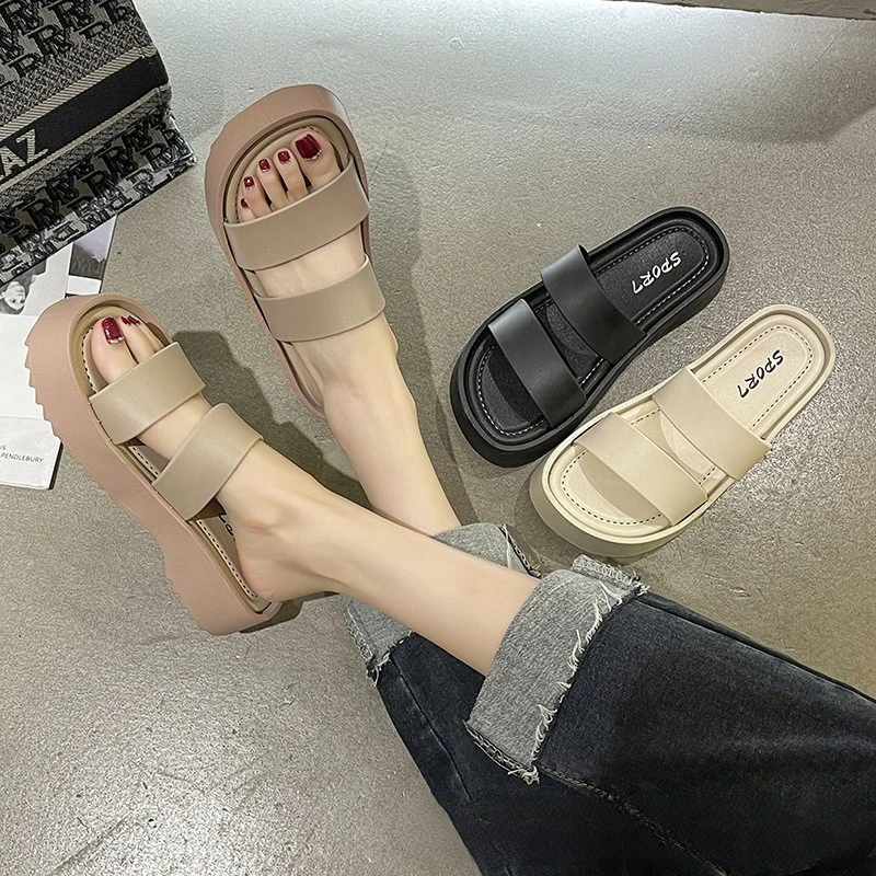 Summer Beach Flat Ladies two band Slippers and Sandals New Design Slide Slippers for Women Outdoor Slippers