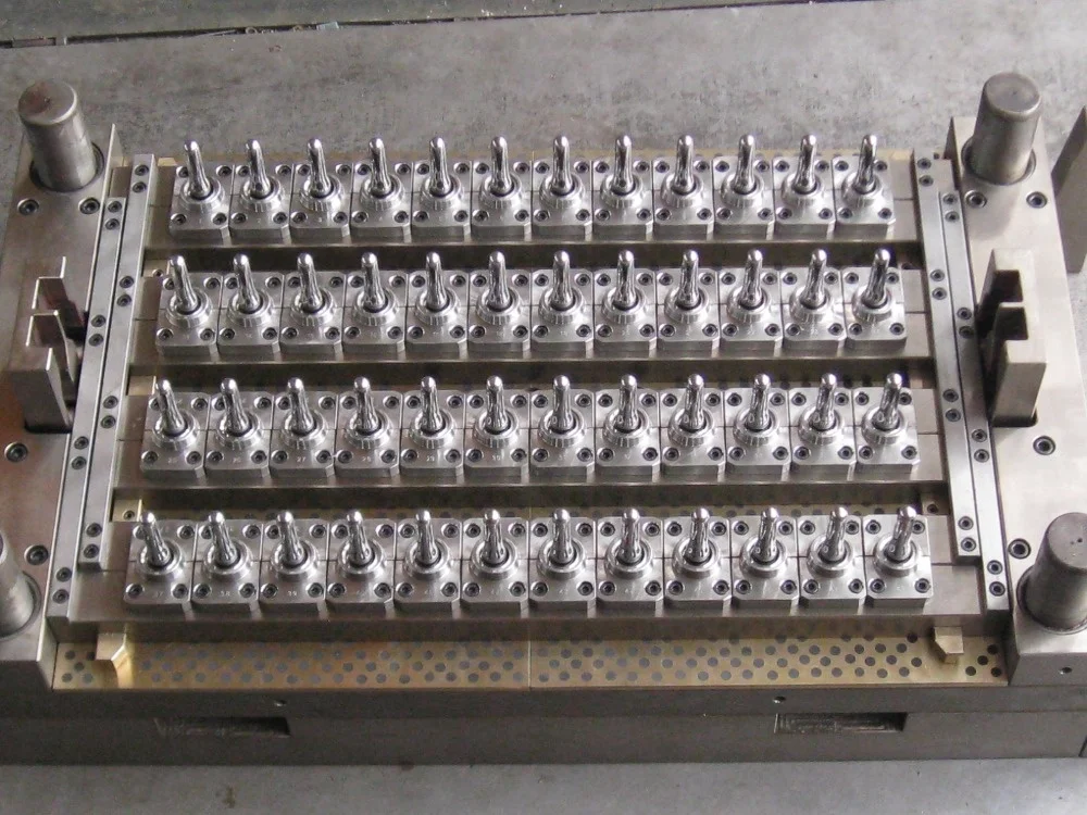 New design  Multi-Cavity 8 12 16 24 48 cavities Pet Bottle Preform Mold Preform Mould