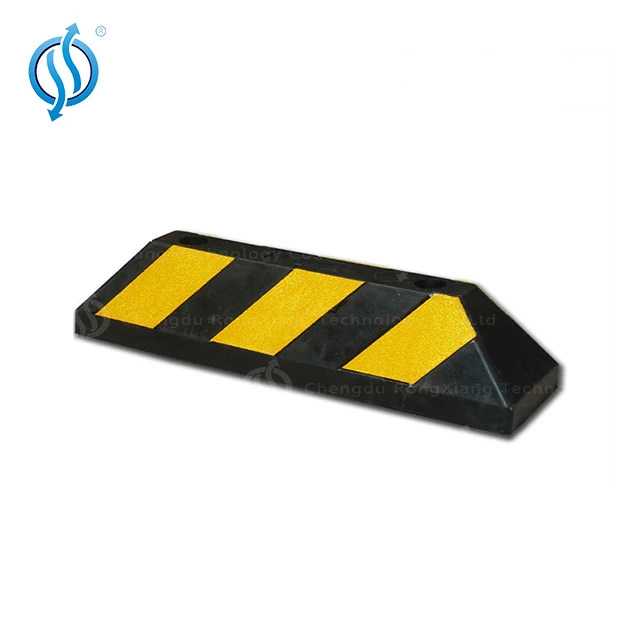 2023 Rubber Chock Car Parking Wheel Stopper Wheel Stop Parking Barrier Wheel Stop