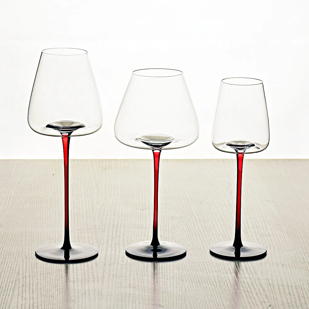 Burgundy wine glass with black bottom potted household Nordic light luxury crystal glass grape goblet manufacturers wholesale