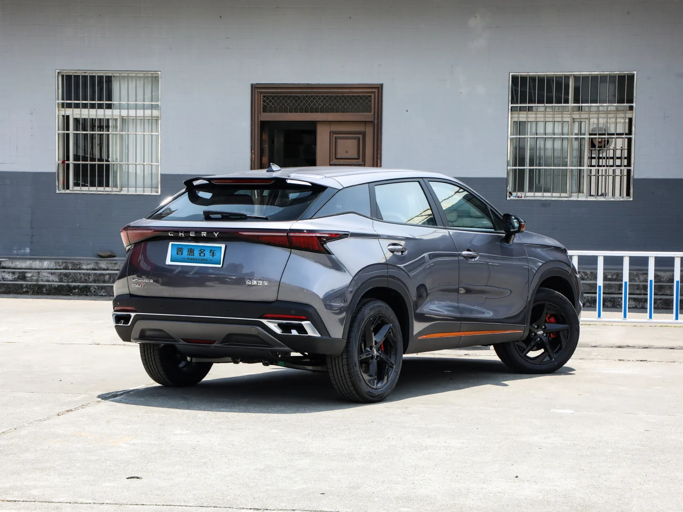 Cheap car Omoda c5 1.5T 1.6T turbo petrol car 5 seat SUV gasoline car CVT high speed 156Ps Omoda 5 made in China