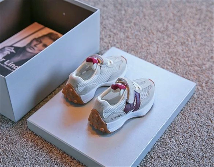 badminton shoes