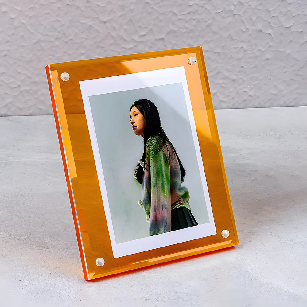 Custom Acrylic Picture Frame Clear Freestanding Magnetic Photo Frames Desktop Display Fashion Wedding Magnet Picture Frame