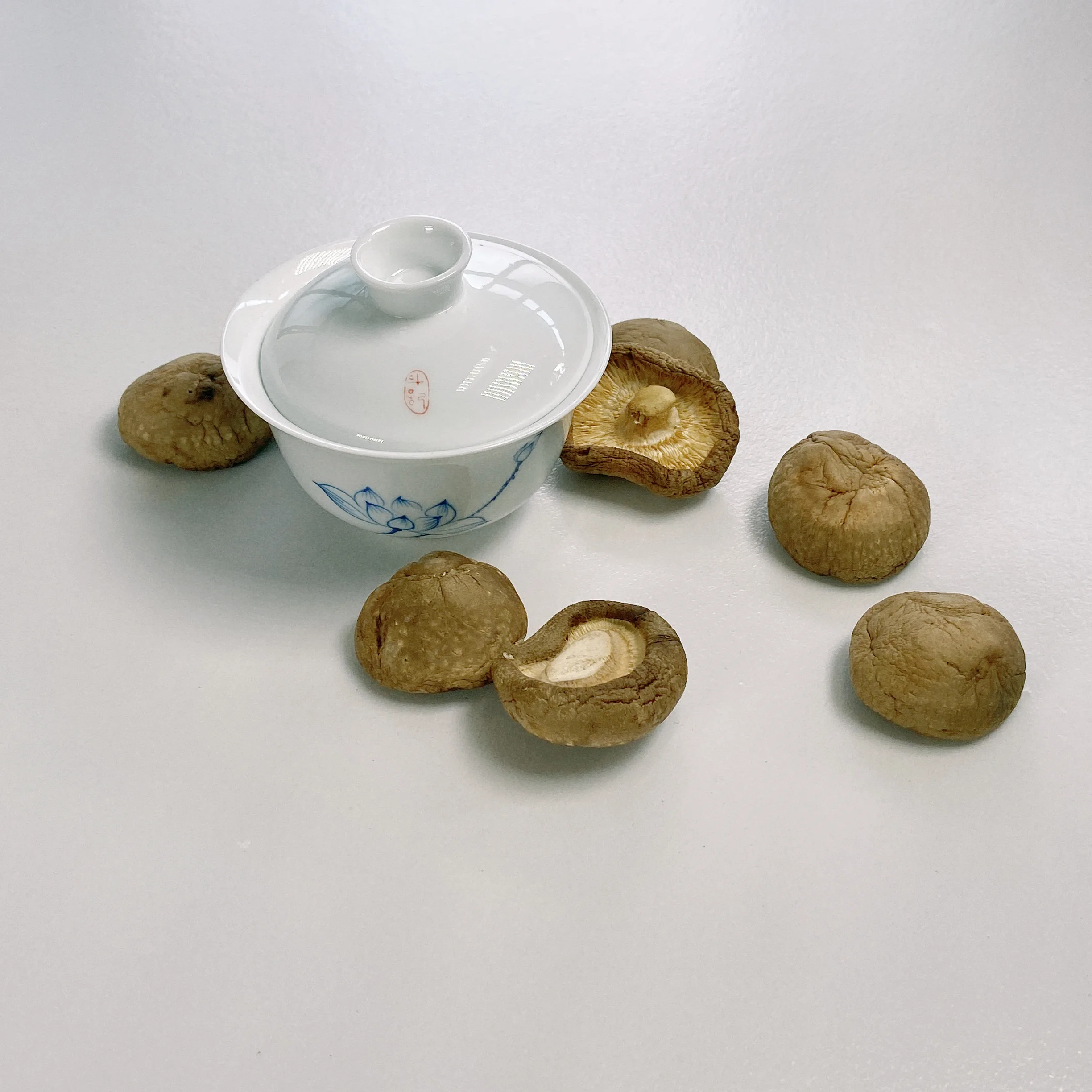 Tawny Delicious Dried Solidus Patterned Shiitake Mushroom For Soup