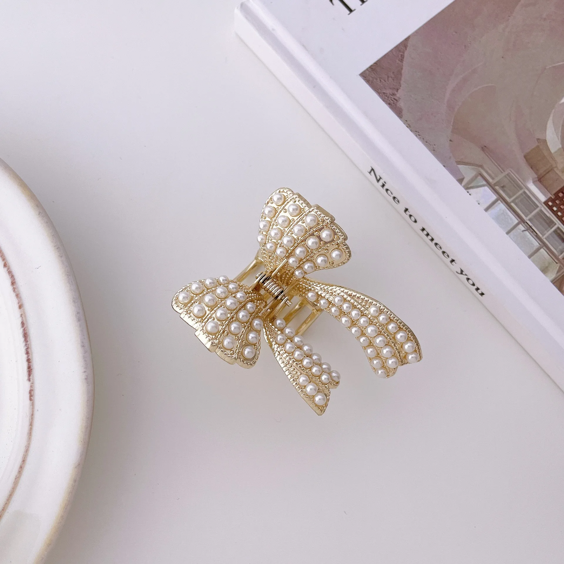 Korean Temperamentalalloy Pearl Rhinestone Bowknot Hairpin Pan Hair Grip Shark Clip Side Clip
