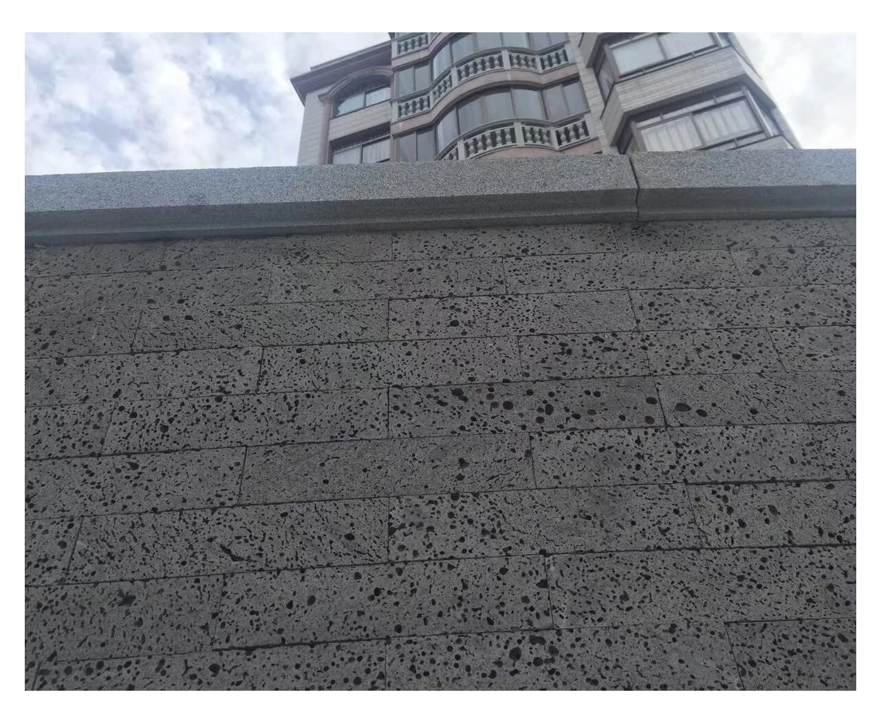 Natural Chinese Porous Grey Volcanic Lava Stone Project Paver Slabs Wall Tiles