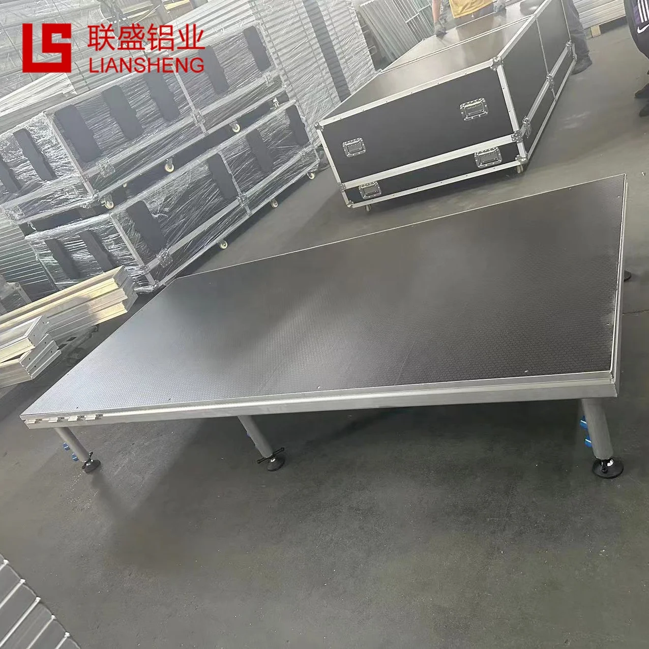 aluminum telescopic portable stage podium speaker lifting truss Outdoor concerts stage platform four-legged stages for events
