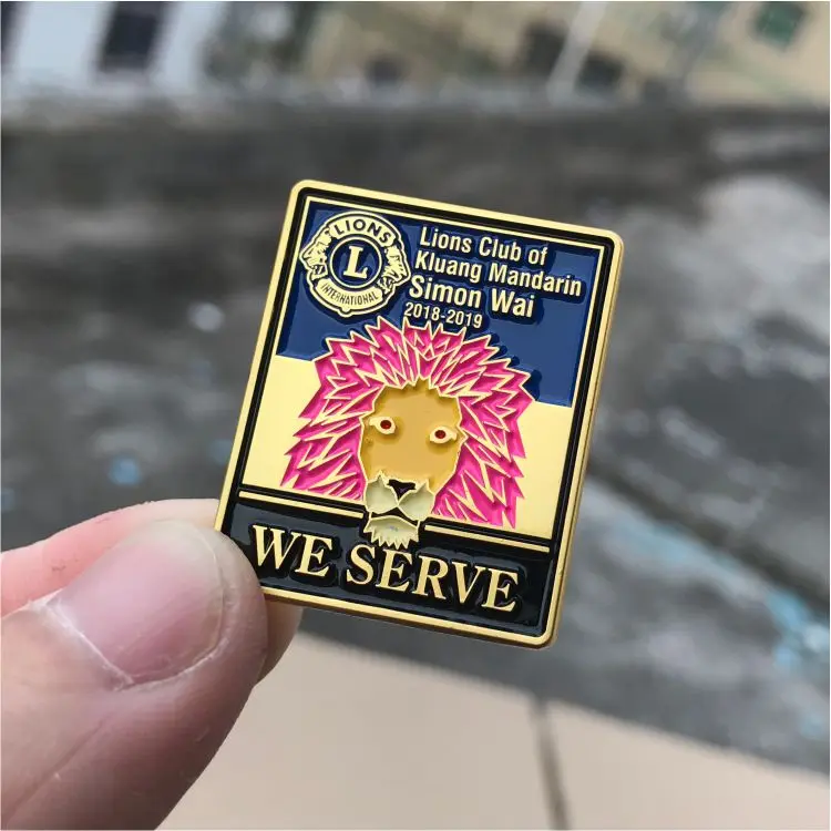 Customized Baking Lacquer Emblem for High-grade Pure Copper Metal Chest