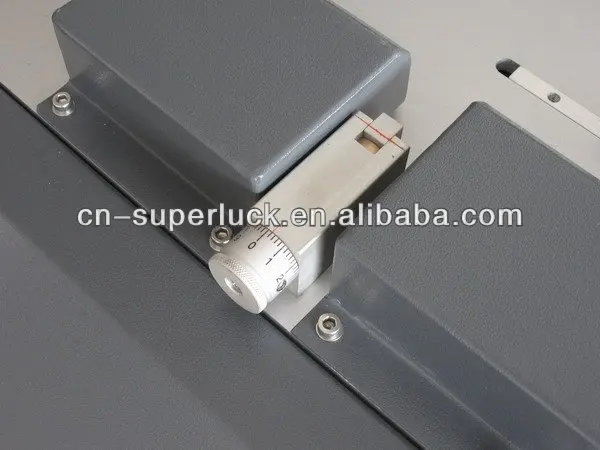 2014 Professional Printing Plate Puncher for Mitsubishi Offset